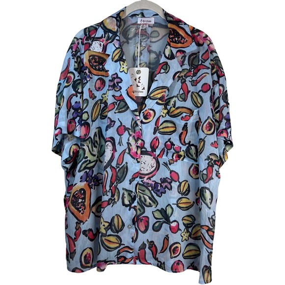 NWT 8 Birdies Button Down Causal Blouse Light Blue Fruit EXOTIC TROPICAL Medium - Picture 1 of 10